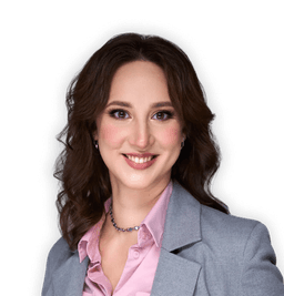 Полина Сазонова